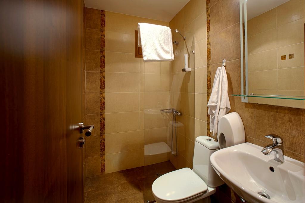 Hotel Luxor 멜닉 외부 사진